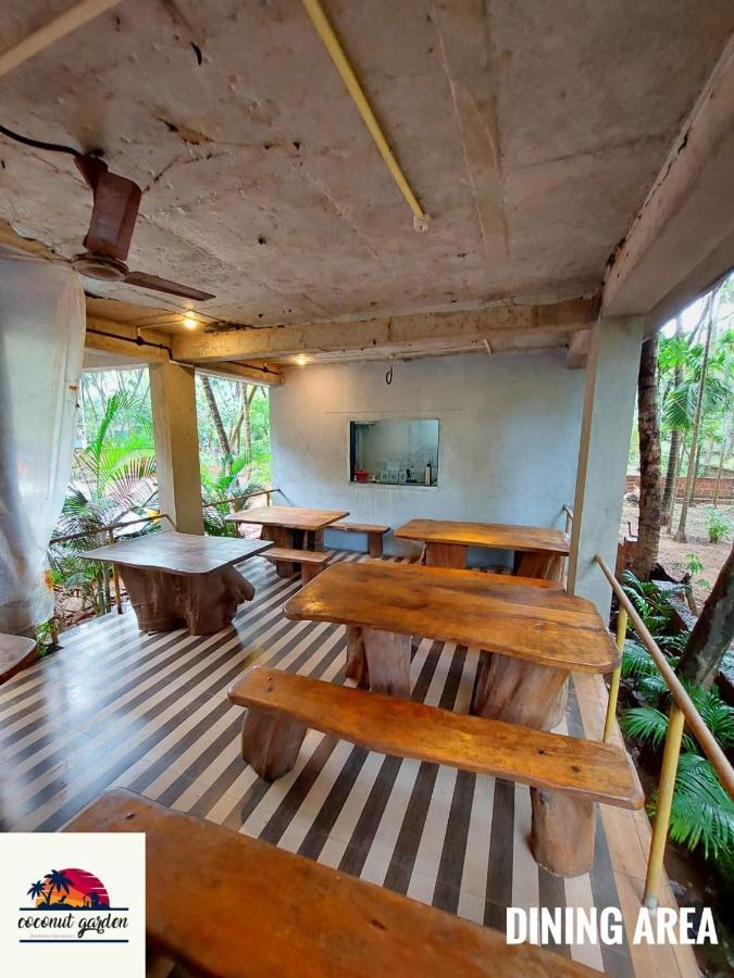 Coconut Garden Beach House Malvan Ngoại thất bức ảnh