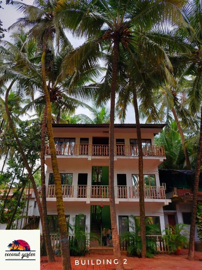 Coconut Garden Beach House Malvan Ngoại thất bức ảnh